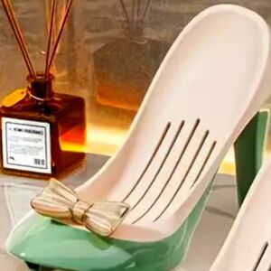 ❤️ Stiletto Soap Dish - Green